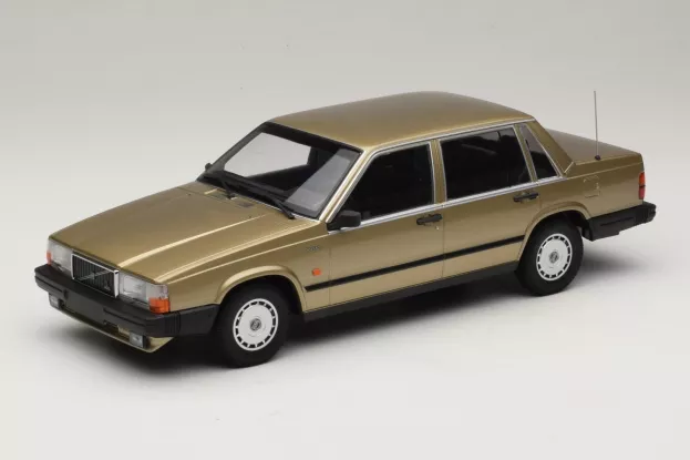 Minichamps Volvo 740gl 1986 1:18 155171700